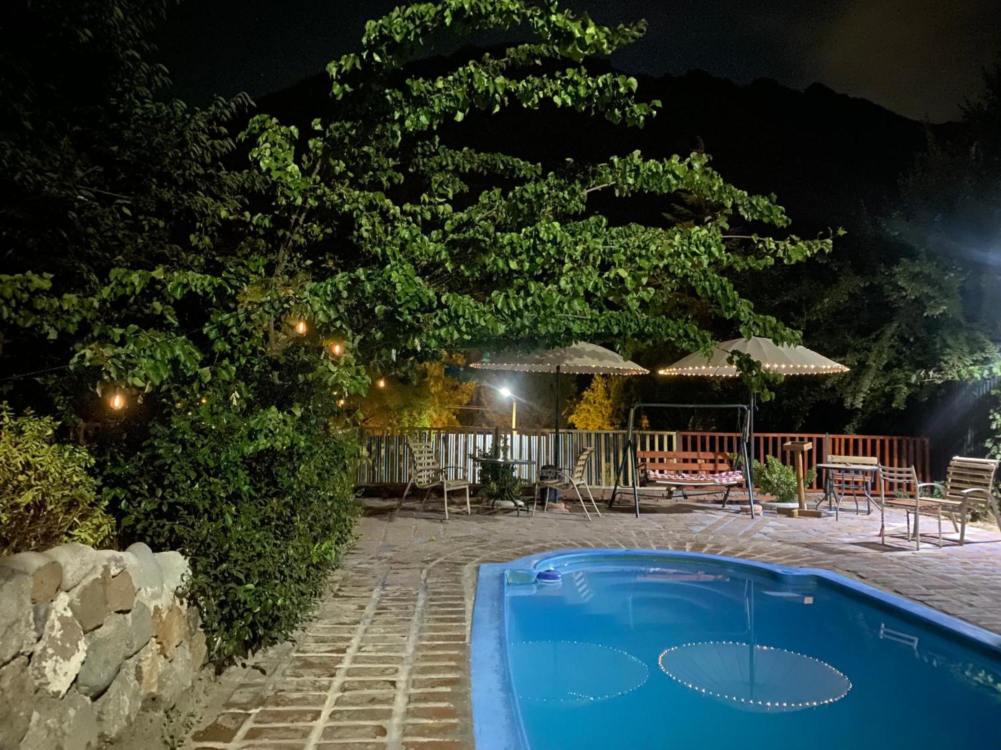 Cabanas Between Hills San Alfonso Exterior photo